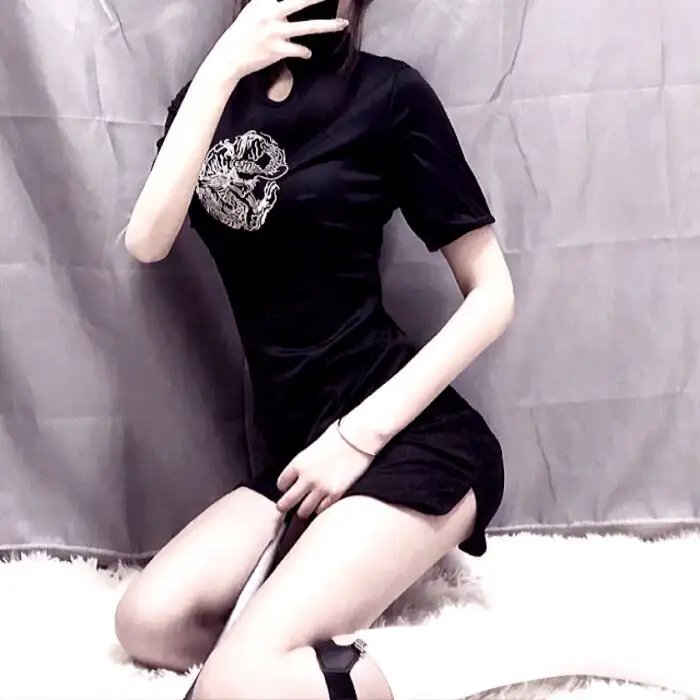 五个女生